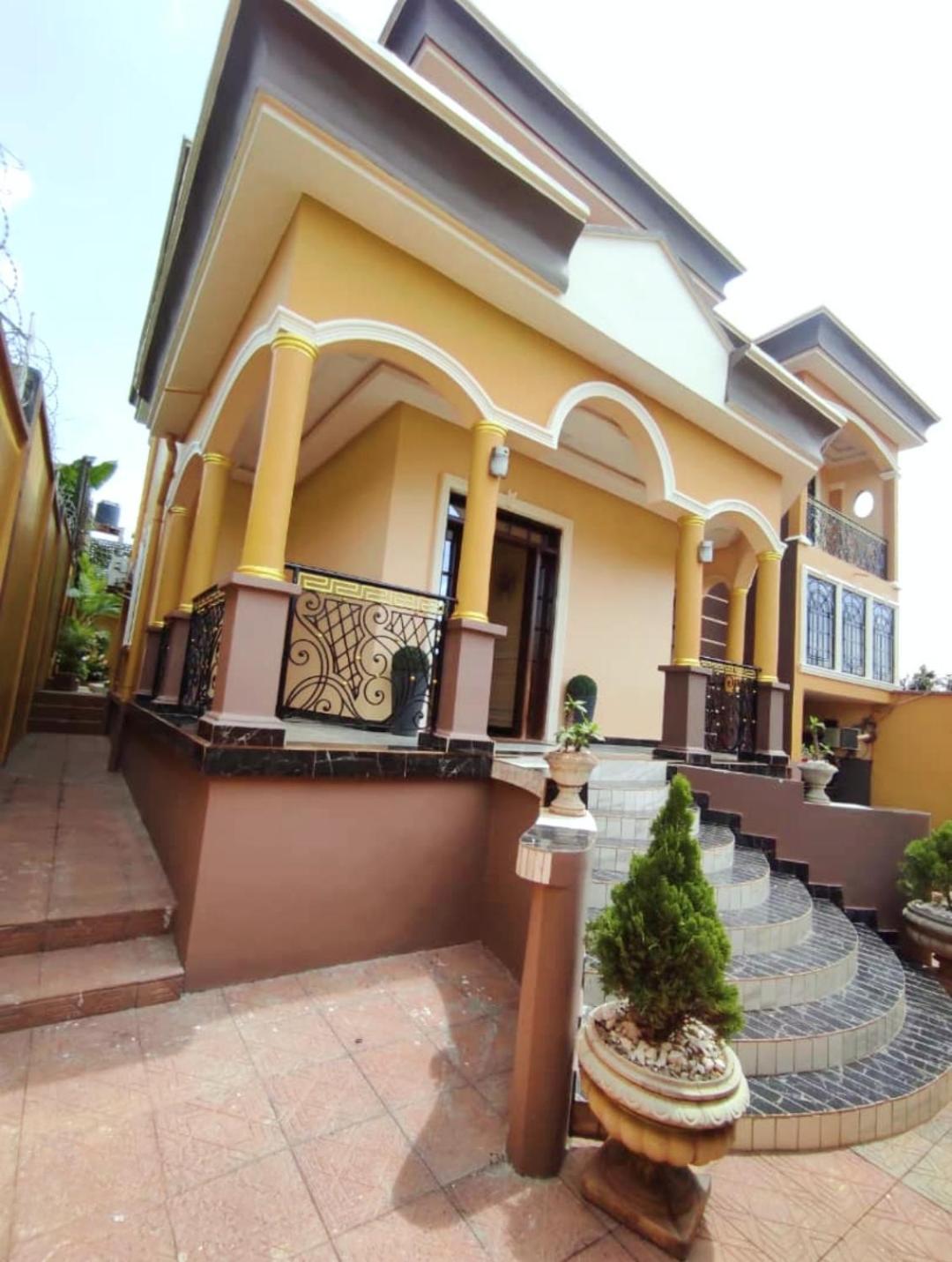 Residence Cherel 'New' Yaoundé Buitenkant foto